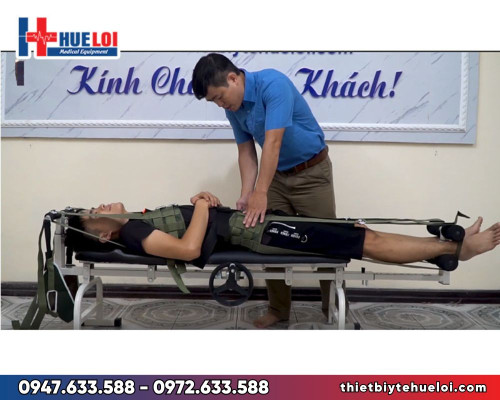 giường kéo dãn cột sống lưng và cổ giá tốt